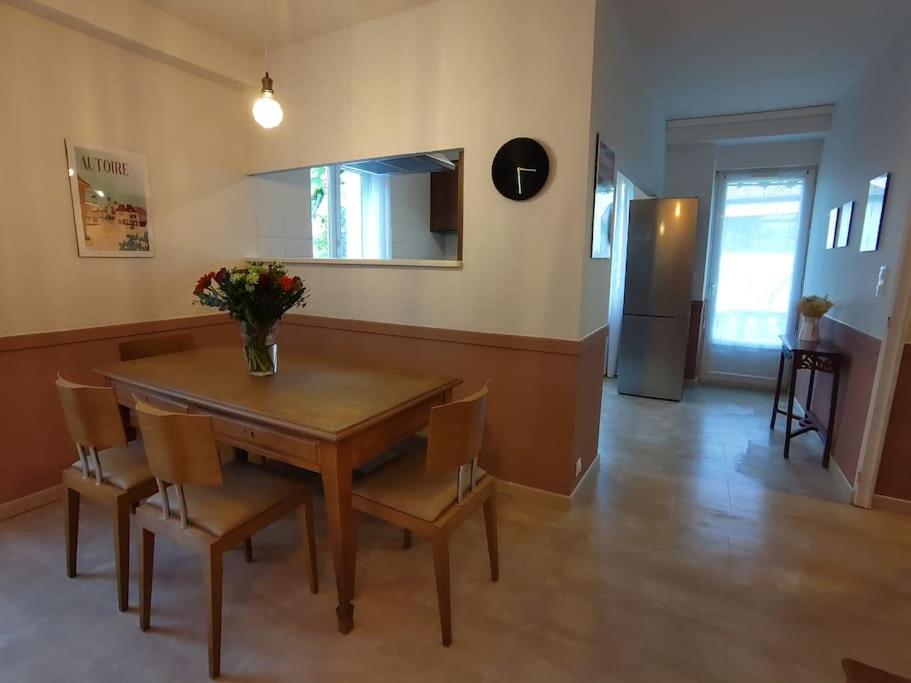 Grand Appartement Avec Jardin Bretenoux Экстерьер фото